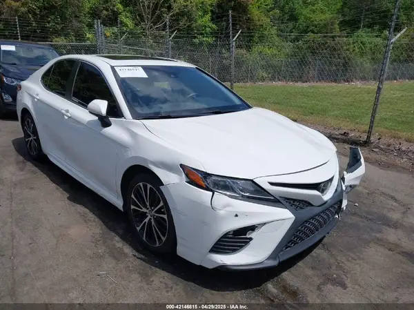 JTNB11HK9J3022415 2018 TOYOTA CAMRY - Image 1