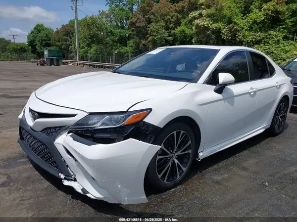 JTNB11HK9J3022415 2018 TOYOTA CAMRY - Image 2