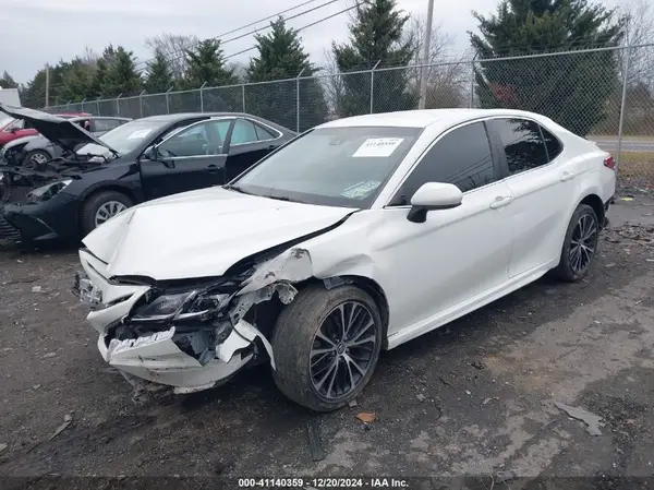 JTNB11HK9J3024875 2018 TOYOTA CAMRY - Image 2