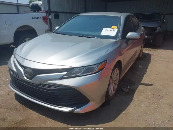 JTNB11HK9J3026397 2018 TOYOTA CAMRY - Image 2