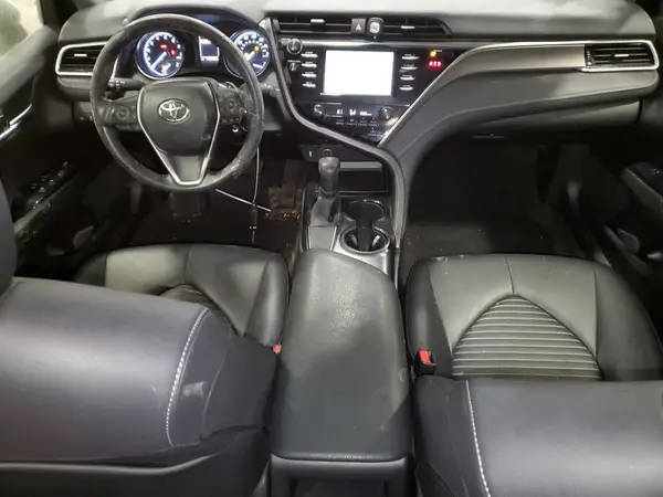 JTNB11HK9J3027677 2018 TOYOTA CAMRY - Image 8
