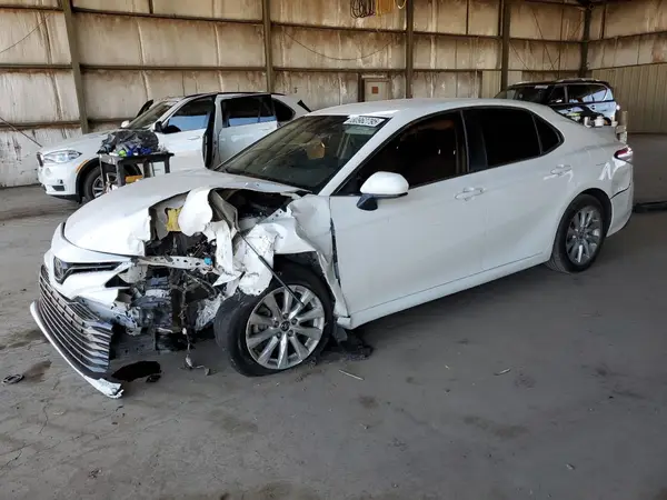 JTNB11HK9J3027923 2018 TOYOTA CAMRY - Image 1