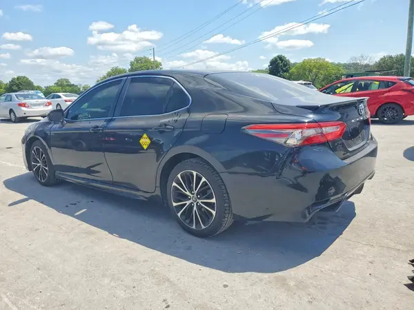 JTNB11HK9J3029848 2018 TOYOTA CAMRY - Image 2