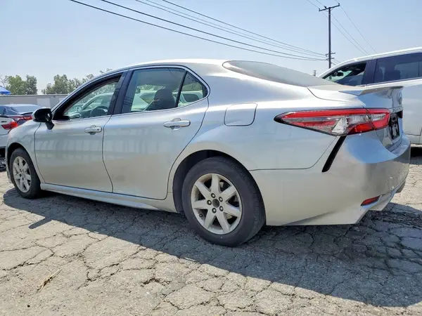 JTNB11HK9J3032233 2018 TOYOTA CAMRY - Image 2