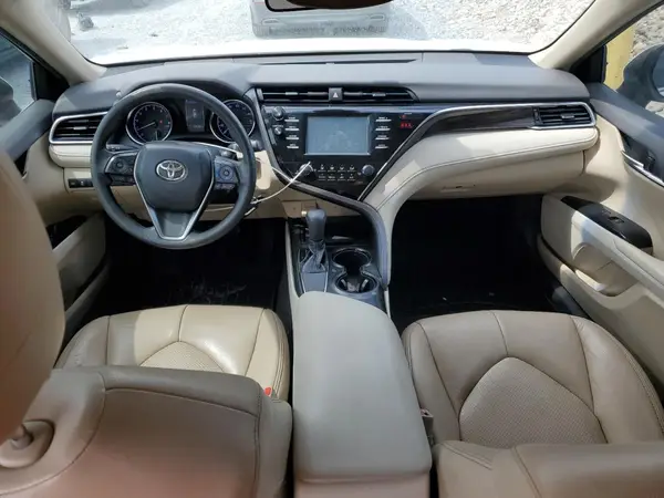 JTNB11HK9J3033057 2018 TOYOTA CAMRY - Image 8