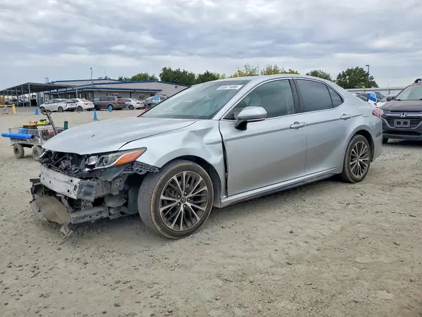JTNB11HK9J3036024 2018 TOYOTA CAMRY - Image 1