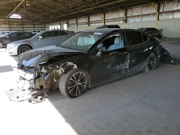 JTNB11HK9J3038579 2018 TOYOTA CAMRY - Image 1
