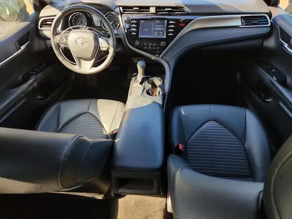 JTNB11HK9J3042180 2018 TOYOTA CAMRY - Image 8