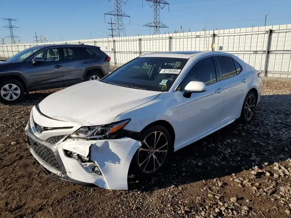 JTNB11HK9J3042986 2018 TOYOTA CAMRY - Image 1