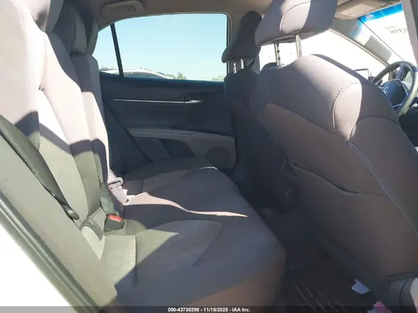 JTNB11HK9J3043863 2018 TOYOTA CAMRY - Image 8