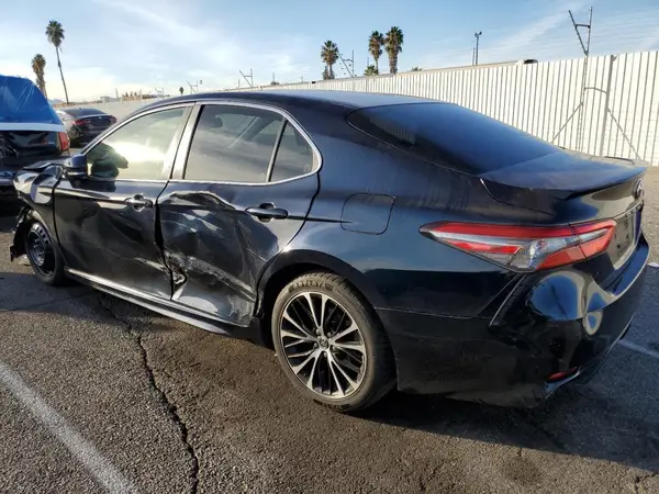 JTNB11HK9J3046682 2018 TOYOTA CAMRY - Image 2
