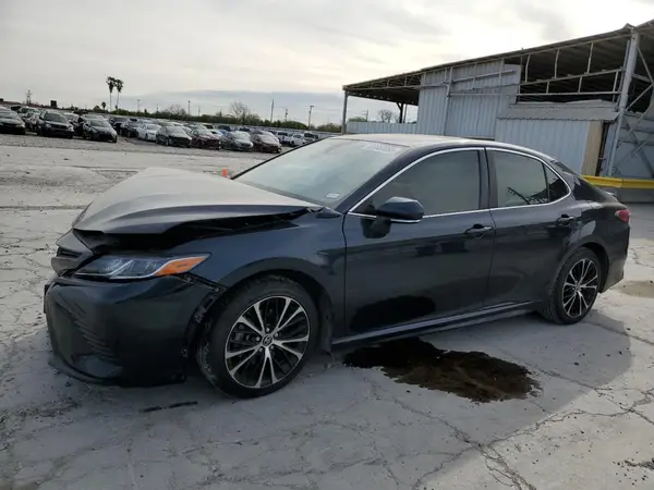 JTNB11HK9J3047556 2018 TOYOTA CAMRY - Image 1