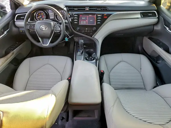 JTNB11HK9J3049162 2018 TOYOTA CAMRY - Image 8