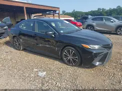 JTNB11HK9J3050988 2018 TOYOTA CAMRY