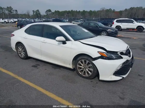 JTNB11HK9J3051560 2018 TOYOTA CAMRY - Image 1