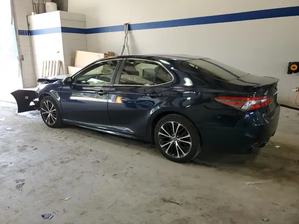 JTNB11HK9J3051722 2018 TOYOTA CAMRY - Image 2