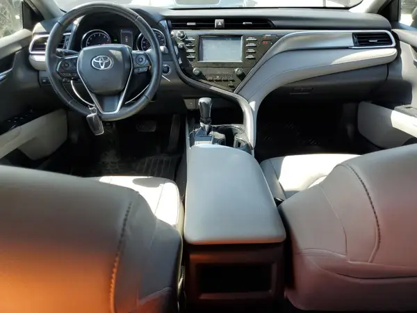 JTNB11HK9J3055995 2018 TOYOTA CAMRY - Image 8