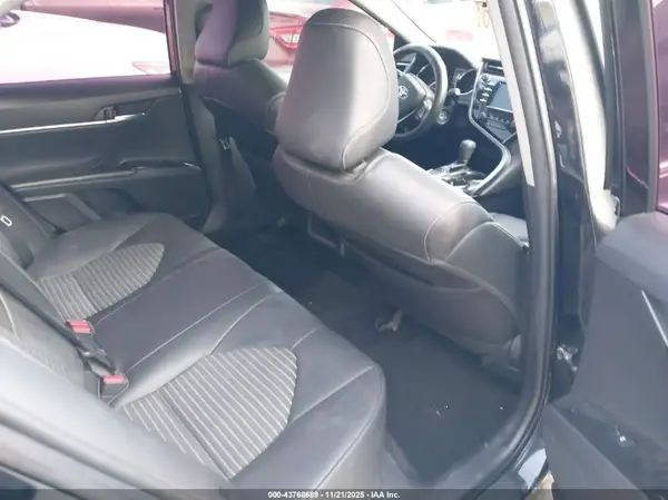 JTNB11HK9J3067161 2018 TOYOTA CAMRY - Image 8