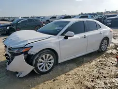 JTNB11HK9J3071047 2018 TOYOTA CAMRY