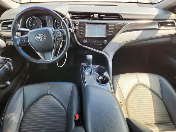 JTNB11HKXJ3002805 2018 TOYOTA CAMRY - Image 8