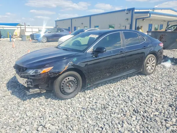 JTNB11HKXJ3003355 2018 TOYOTA CAMRY - Image 1