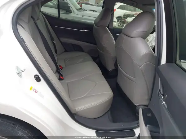 JTNB11HKXJ3006692 2018 TOYOTA CAMRY - Image 8