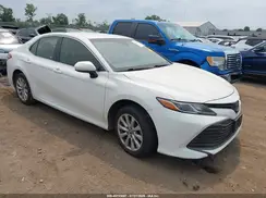 JTNB11HKXJ3010659 2018 TOYOTA CAMRY