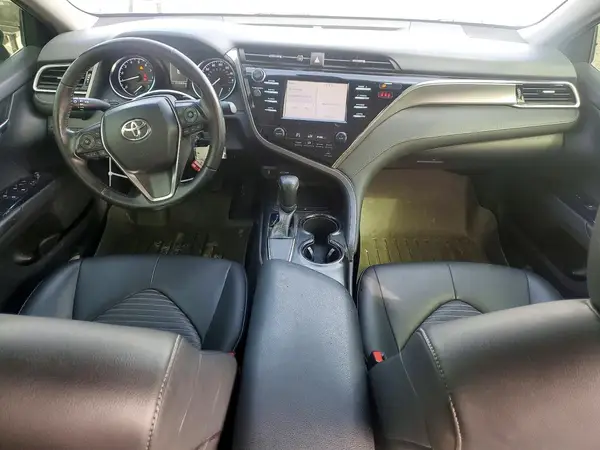 JTNB11HKXJ3011567 2018 TOYOTA CAMRY - Image 8