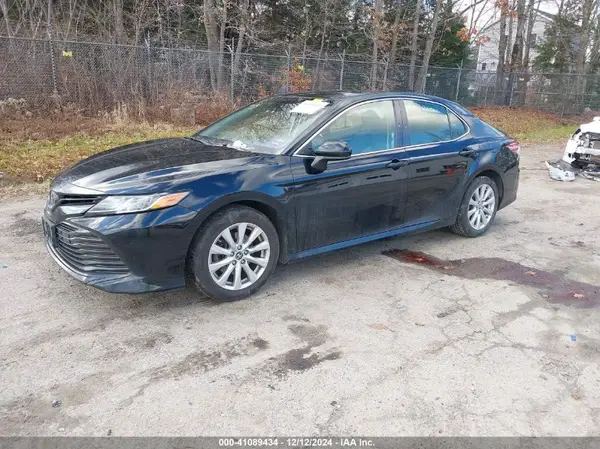 JTNB11HKXJ3011603 2018 TOYOTA CAMRY - Image 2