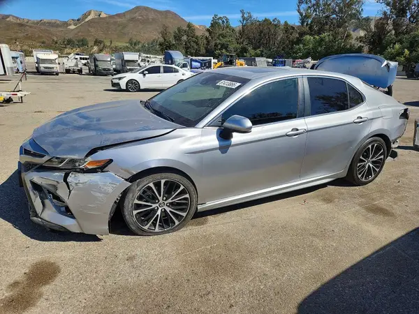 JTNB11HKXJ3012170 2018 TOYOTA CAMRY - Image 1