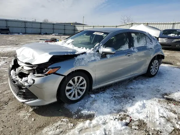 JTNB11HKXJ3012606 2018 TOYOTA CAMRY - Image 1