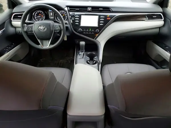 JTNB11HKXJ3014758 2018 TOYOTA CAMRY - Image 8