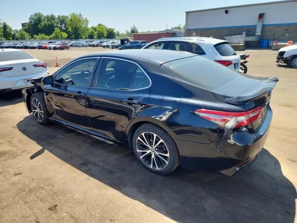 JTNB11HKXJ3023637 2018 TOYOTA CAMRY - Image 2