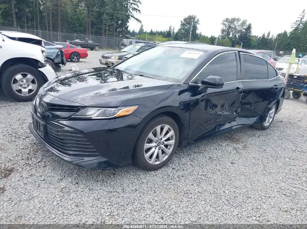 JTNB11HKXJ3026537 2018 TOYOTA CAMRY - Image 2