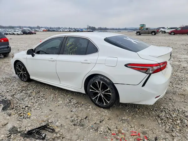 JTNB11HKXJ3027736 2018 TOYOTA CAMRY - Image 2