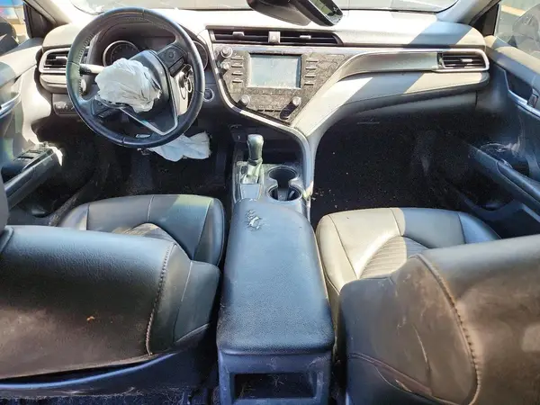 JTNB11HKXJ3028059 2018 TOYOTA CAMRY - Image 8