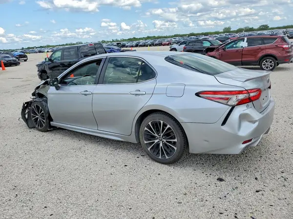 JTNB11HKXJ3029972 2018 TOYOTA CAMRY - Image 2