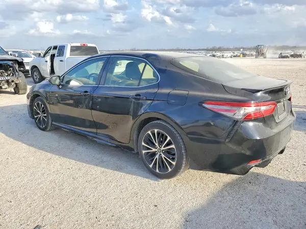 JTNB11HKXJ3031236 2018 TOYOTA CAMRY - Image 2