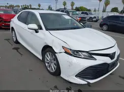 JTNB11HKXJ3033374 2018 TOYOTA CAMRY