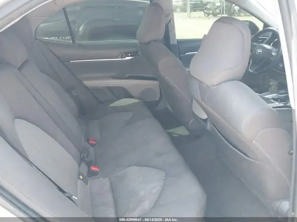JTNB11HKXJ3034735 2018 TOYOTA CAMRY - Image 8