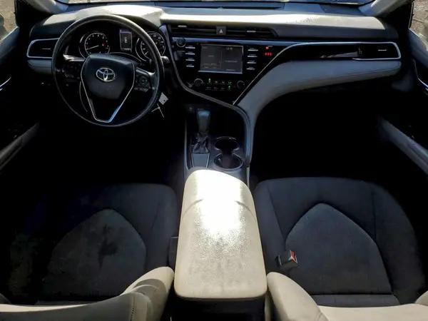 JTNB11HKXJ3034881 2018 TOYOTA CAMRY - Image 8