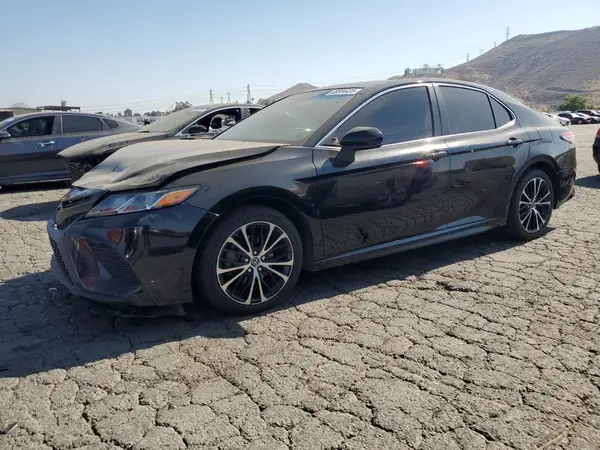 JTNB11HKXJ3036694 2018 TOYOTA CAMRY - Image 1