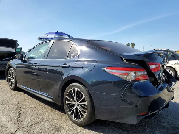 JTNB11HKXJ3041703 2018 TOYOTA CAMRY - Image 2