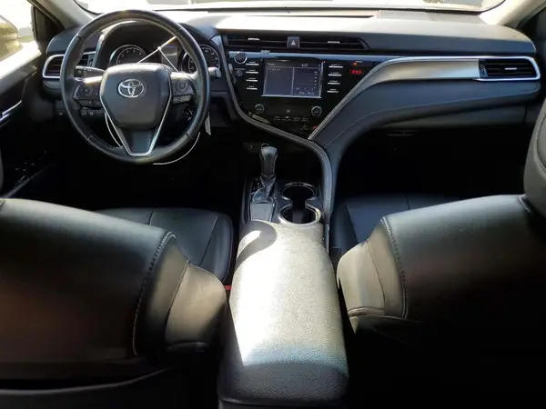 JTNB11HKXJ3041703 2018 TOYOTA CAMRY - Image 8
