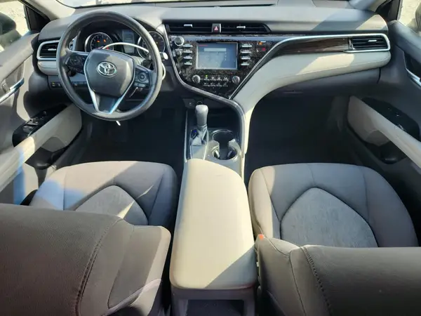 JTNB11HKXJ3042902 2018 TOYOTA CAMRY - Image 8