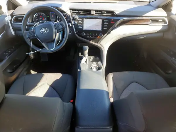 JTNB11HKXJ3043824 2018 TOYOTA CAMRY - Image 8