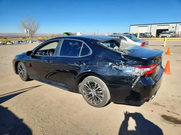 JTNB11HKXJ3044035 2018 TOYOTA CAMRY - Image 2