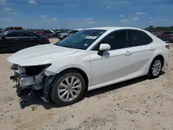 JTNB11HKXJ3046268 2018 TOYOTA CAMRY