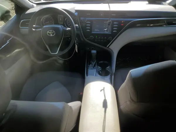 JTNB11HKXJ3046786 2018 TOYOTA CAMRY - Image 8