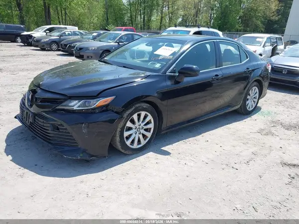 JTNB11HKXJ3047050 2018 TOYOTA CAMRY - Image 2